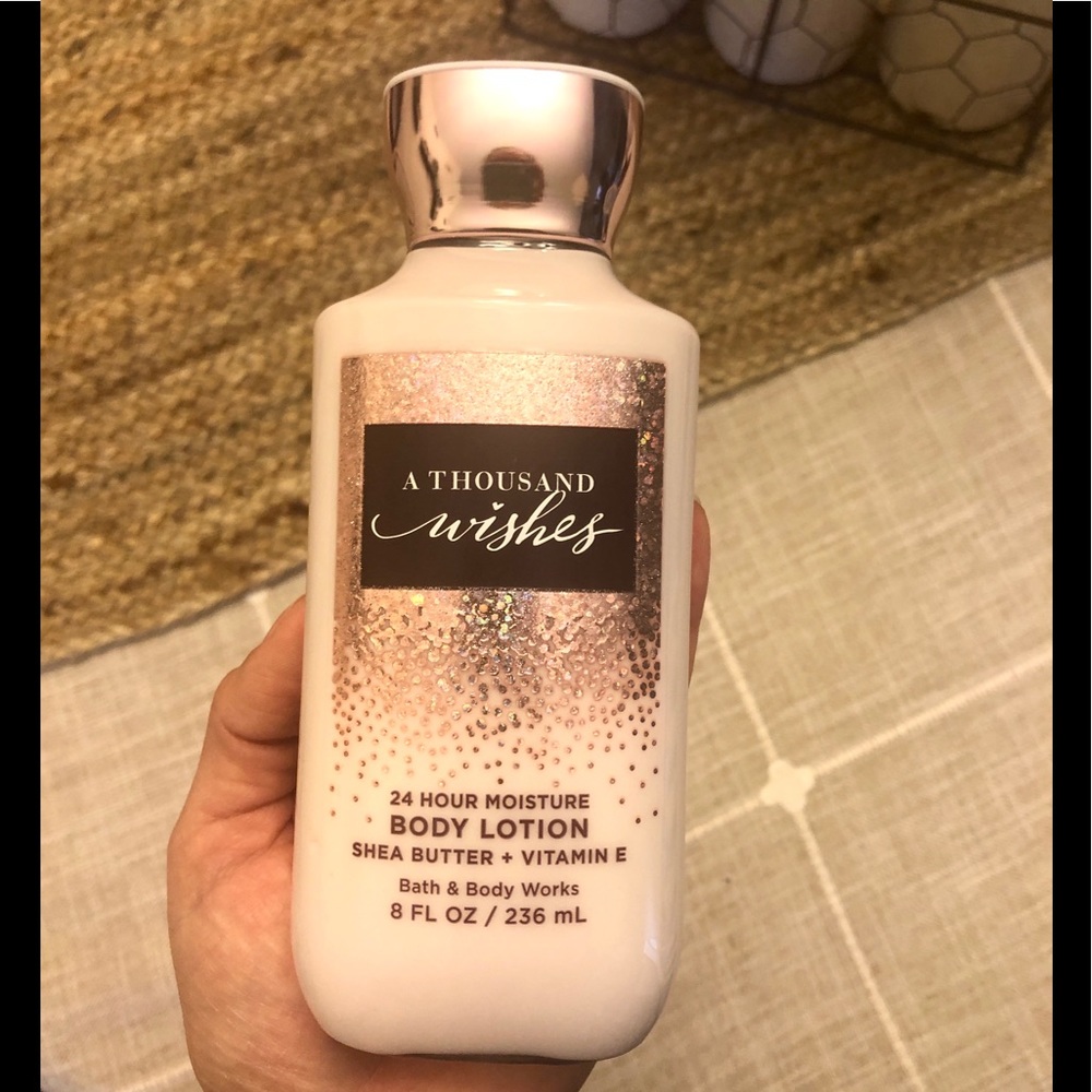 🎉 3/$15 Item🎉 Bath & Bodyworks Lotion 8fl oz